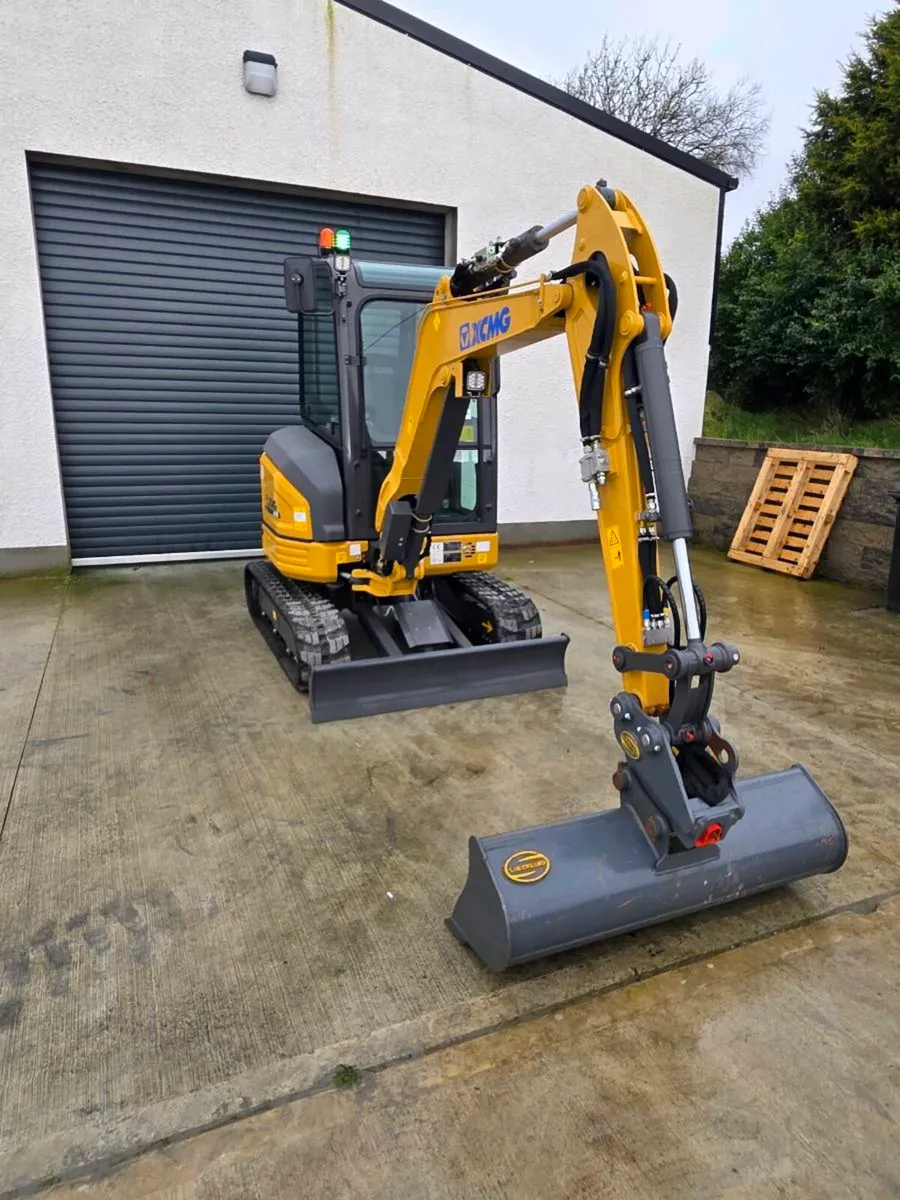 🟡New XCMG XE27E🟡 - Image 2