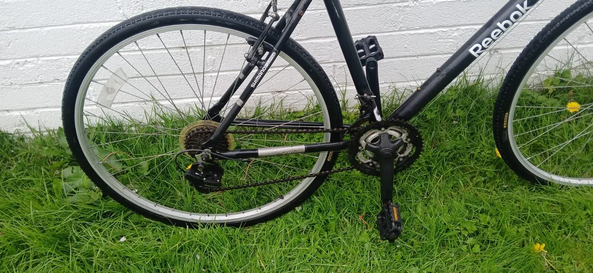 Adults hybrid bike - Image 3