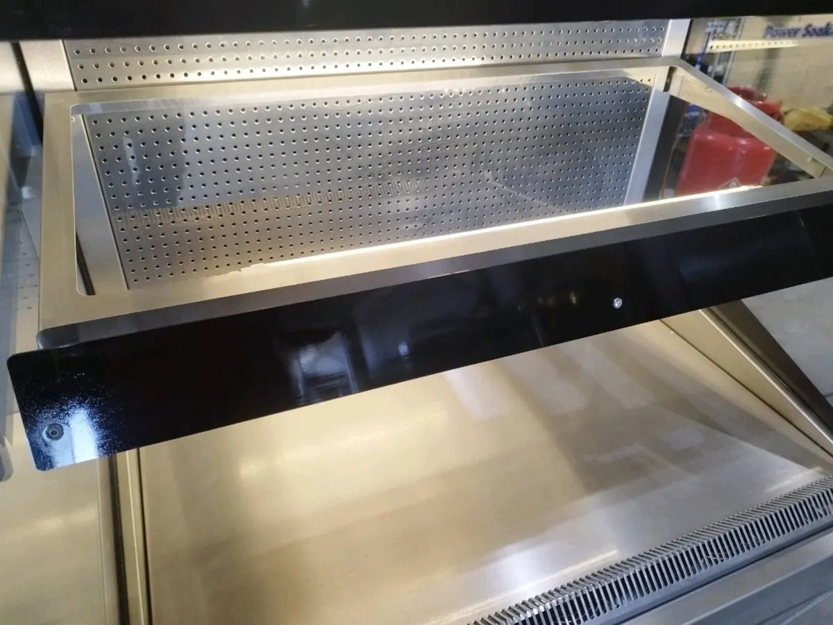 Grab and go display - Image 3