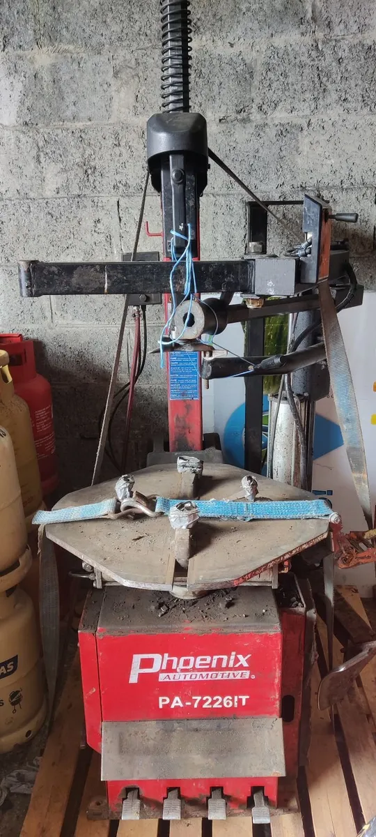 Tyre changer machine - Image 1