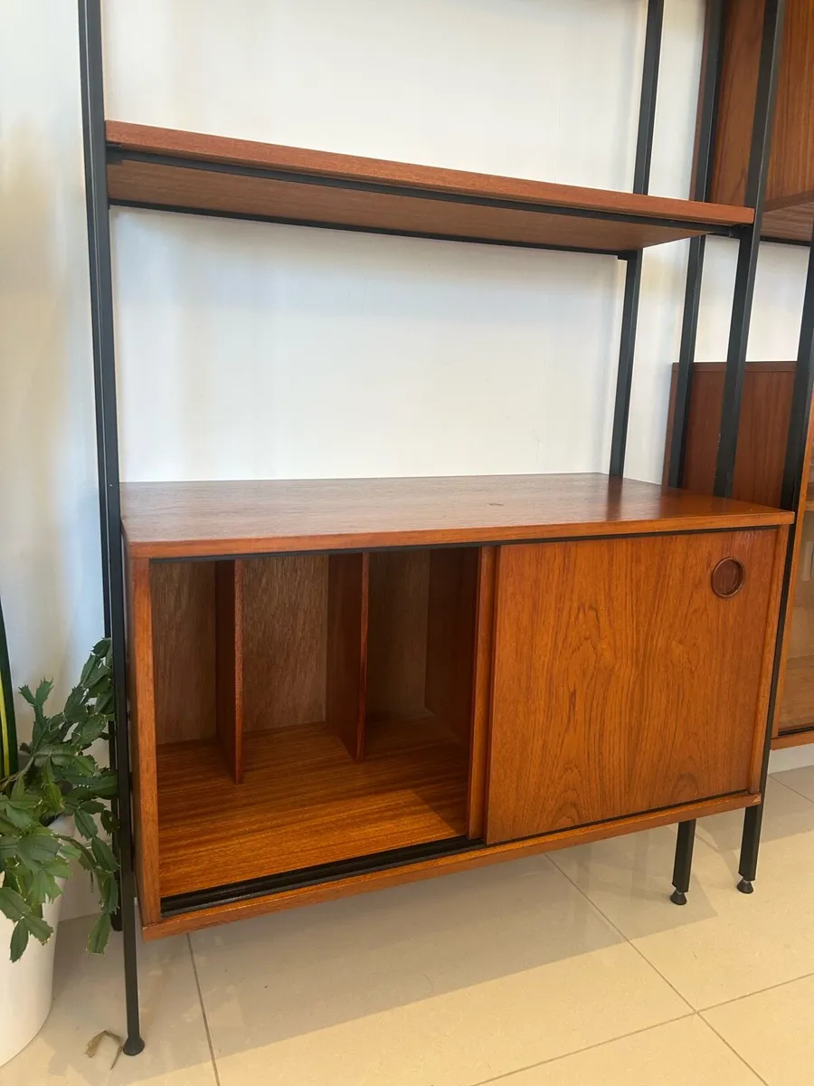 Mid century ladderax shelving x 2 bays - Image 4
