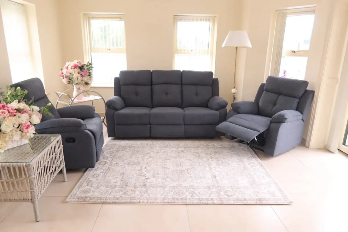 Brand new abbey 311 recliners reduced