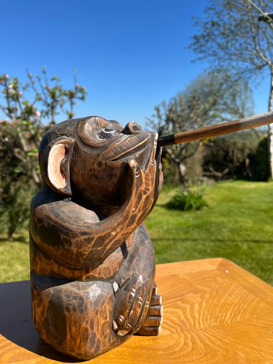 Hand carved wooden monkey - Image 1
