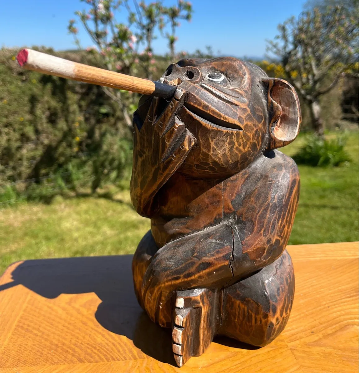 Hand carved wooden monkey - Image 2