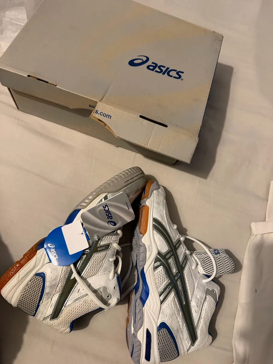 Aasics Men’s trainers - Brandnew size 8 - Image 3