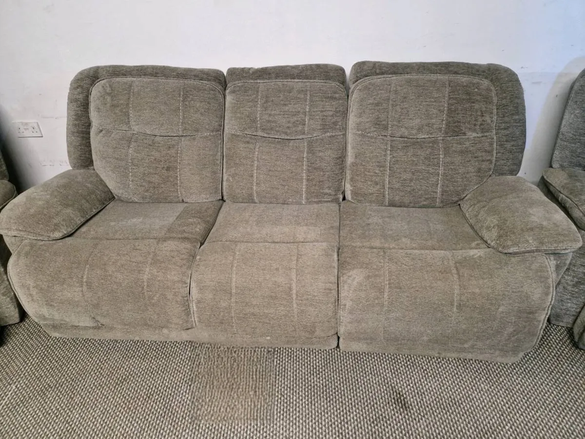 Sofas - Image 3