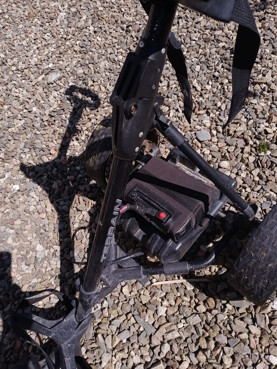 Golf trolley terrain - Image 1