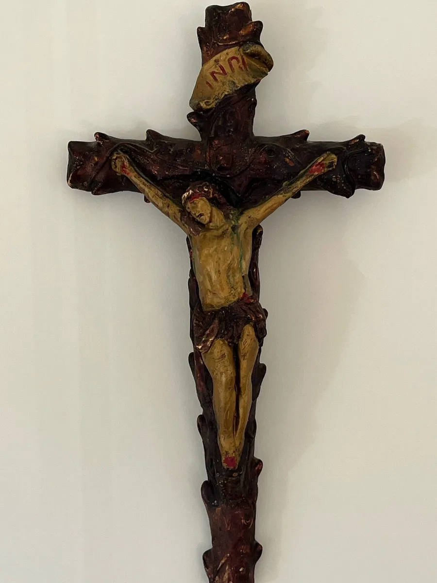 Mid century hand painted crucifix - Image 3
