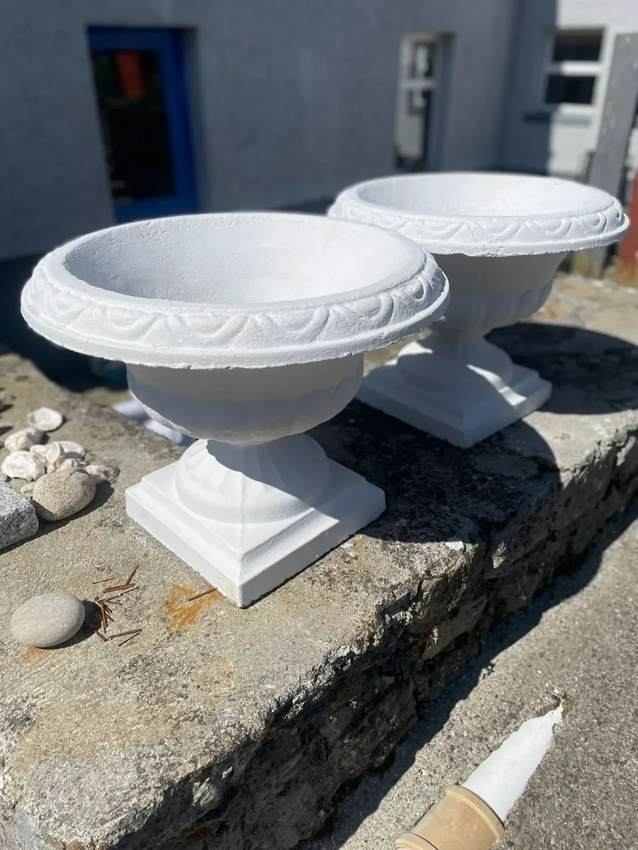 Pair of Neoclassical Garden Urns - Image 1