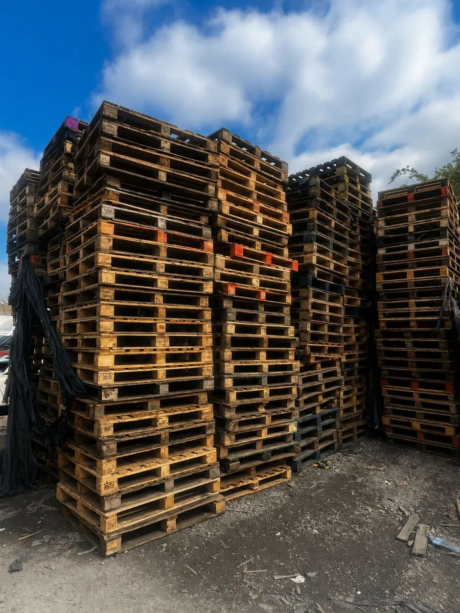 Pallets for collection