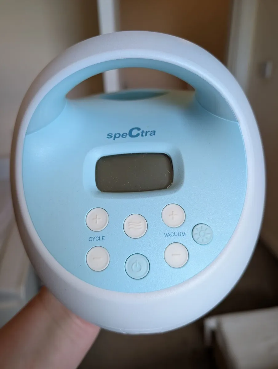 Baby Feeding Bundle - Spectra Breast Pump & More - Image 1