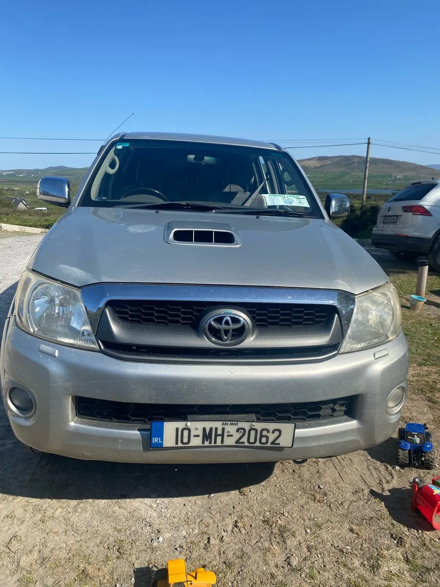 2010 Toyota Hilux Invincible - No Test - Image 2