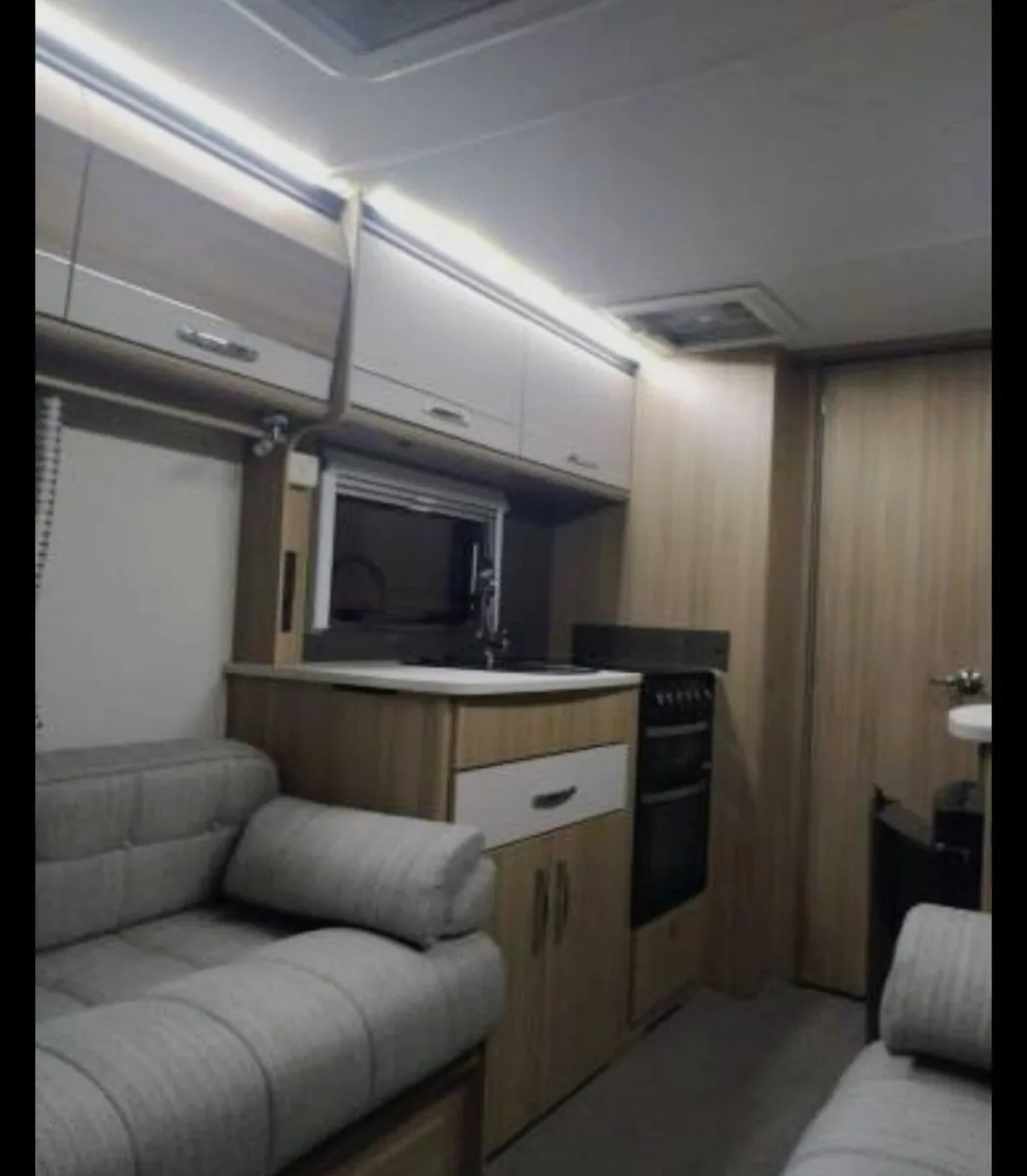 2 berth 2018 kimberley Coachman Caravan - Image 4