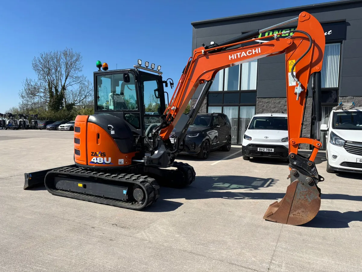 HITACHI ZX48U-6 CLR AS NEW - Image 1