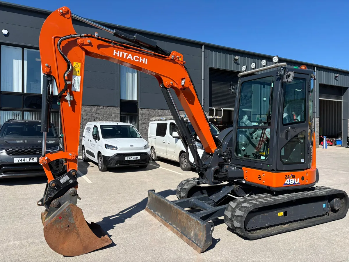 HITACHI ZX48U-6 CLR AS NEW - Image 4