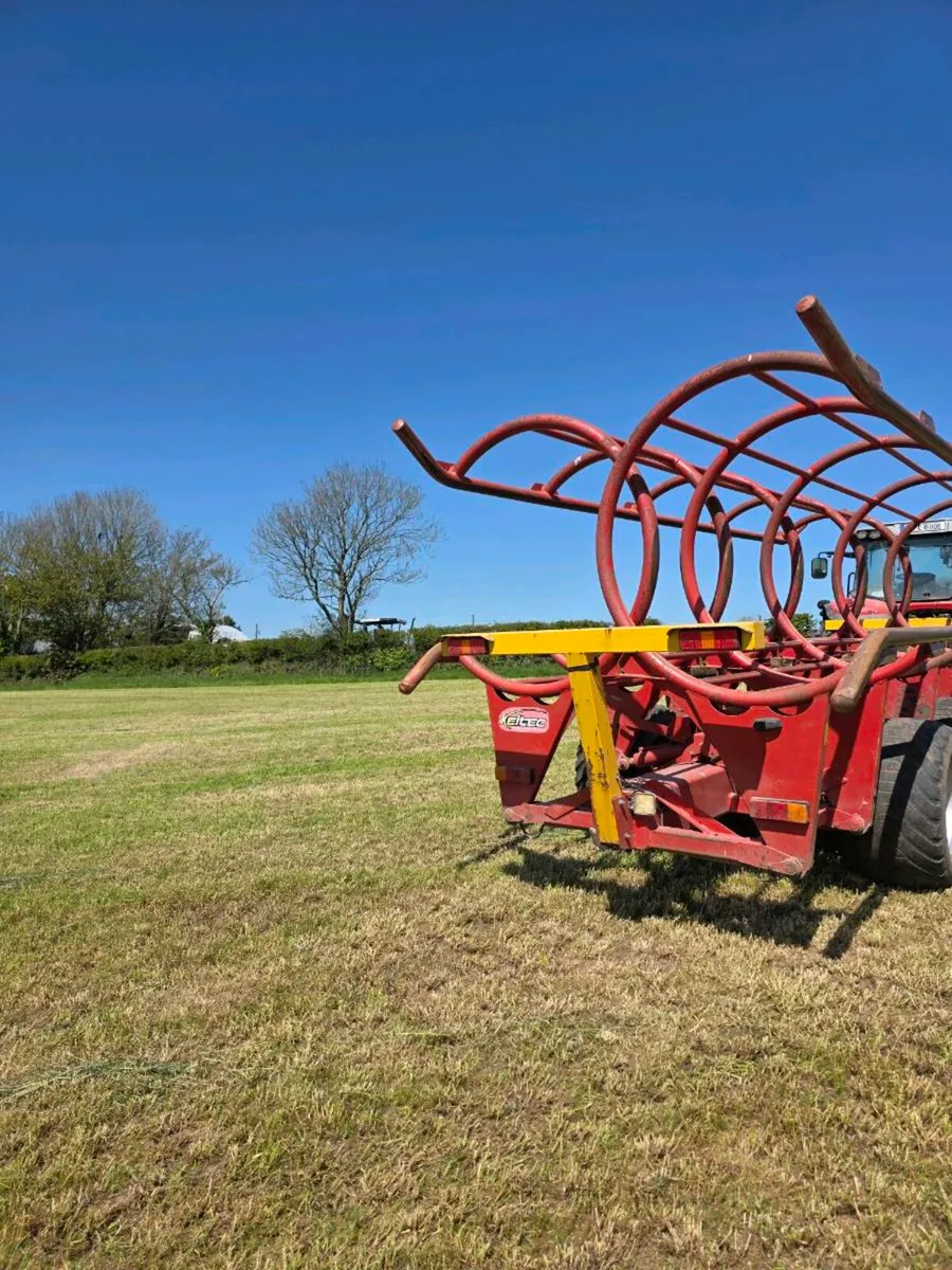 Keltec bale trailer - Image 2
