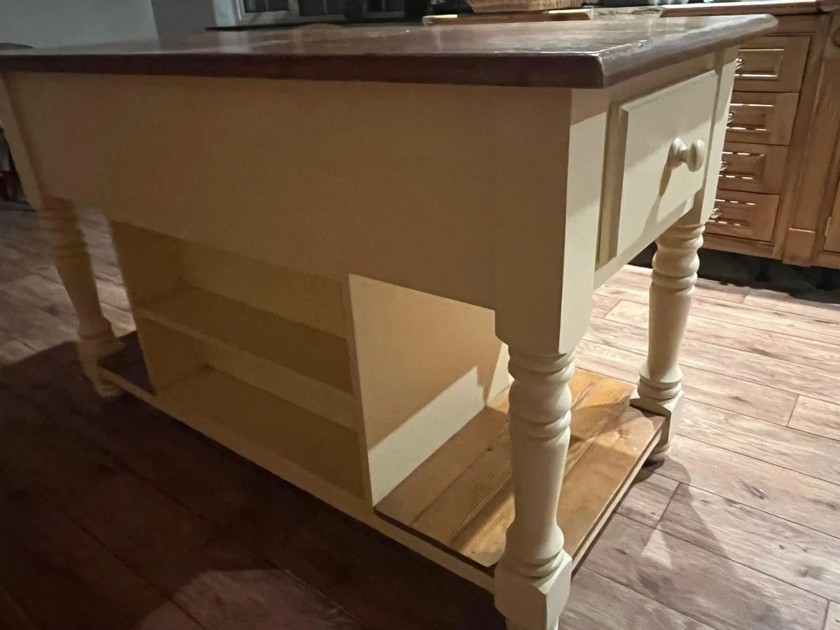Kitchen Island Unit - Image 3