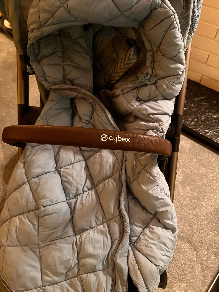 CYBEX Gold Balios S Lux Pushchair/Buggy - Image 4