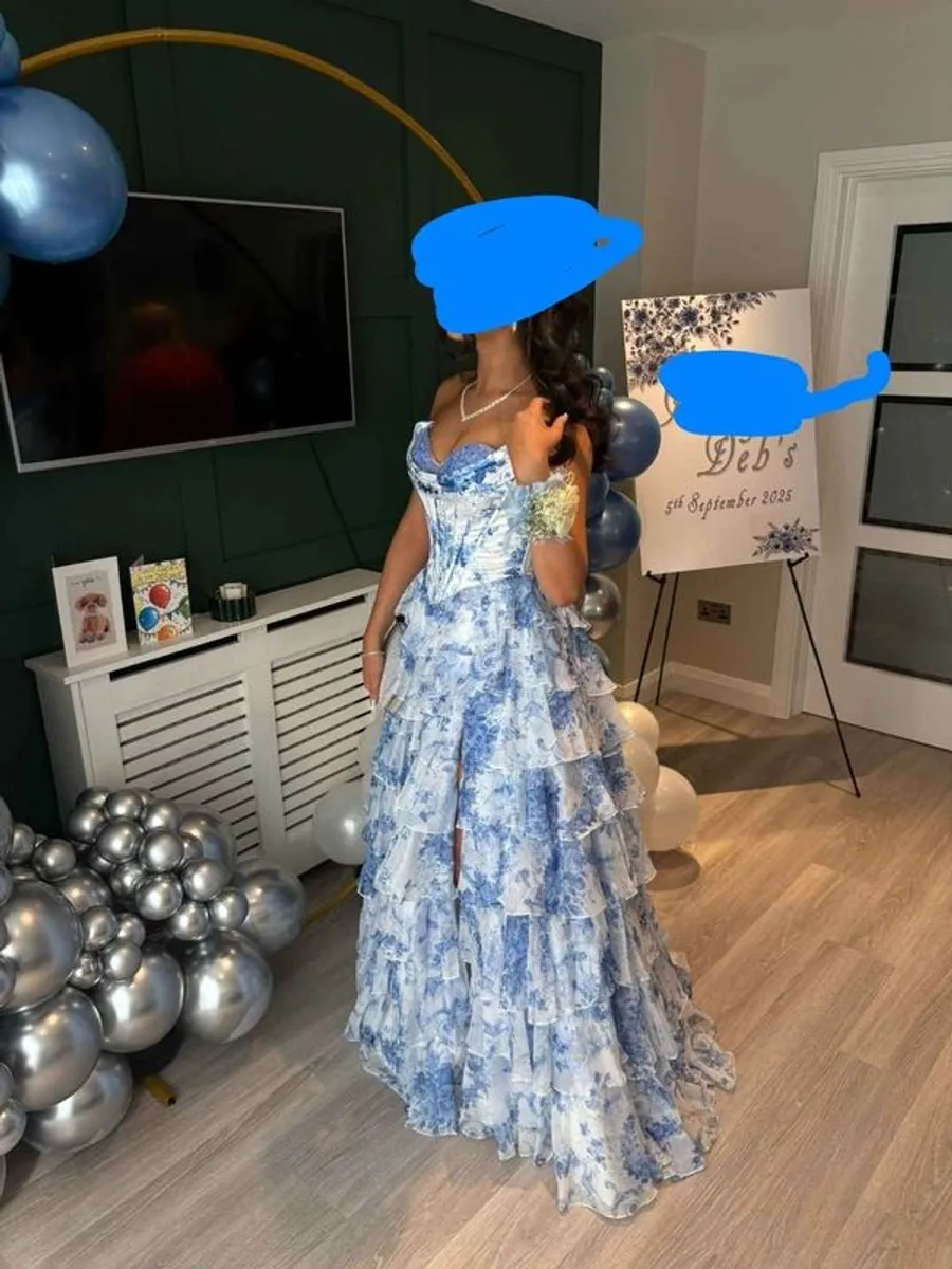 Debs Dress - Image 4