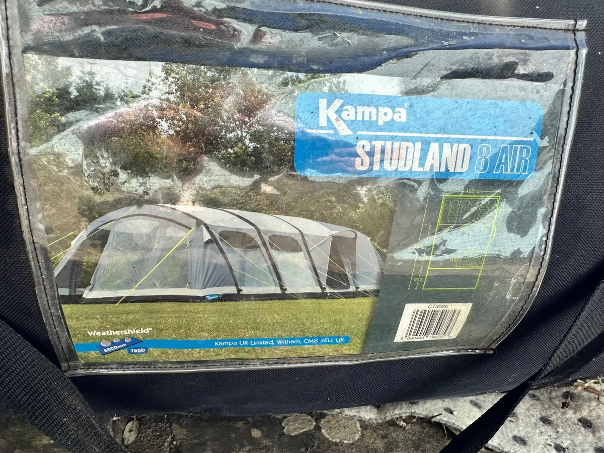 Family  air tent + equipment for long holidays - Image 1