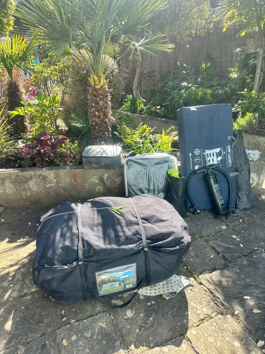 Family  air tent + equipment for long holidays - Image 2