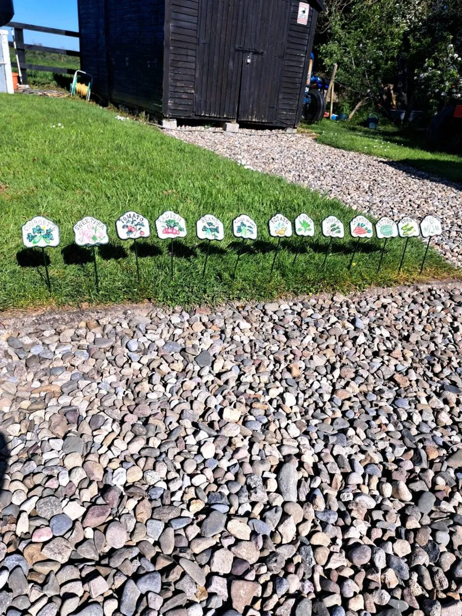 Cast iron vegetable  set - Image 1