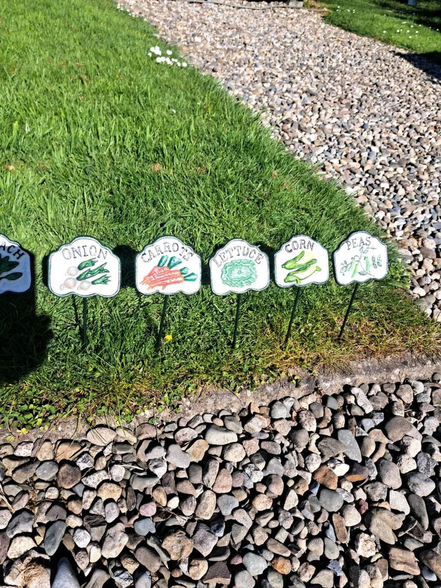 Cast iron vegetable  set - Image 3