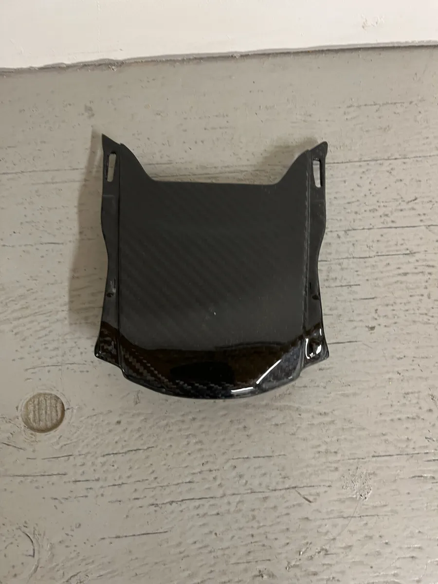 ILMBERGER CARBON TAIL UPPER PROTECTION BMW - Image 2