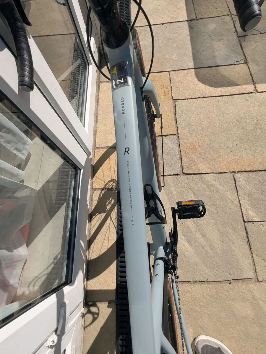 Cube Nuroad Race Gravel Bike 2 x12 Speed GRX 2025 - Image 2