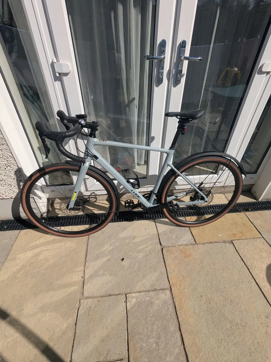 Cube Nuroad Race Gravel Bike 2 x12 Speed GRX 2025 - Image 3