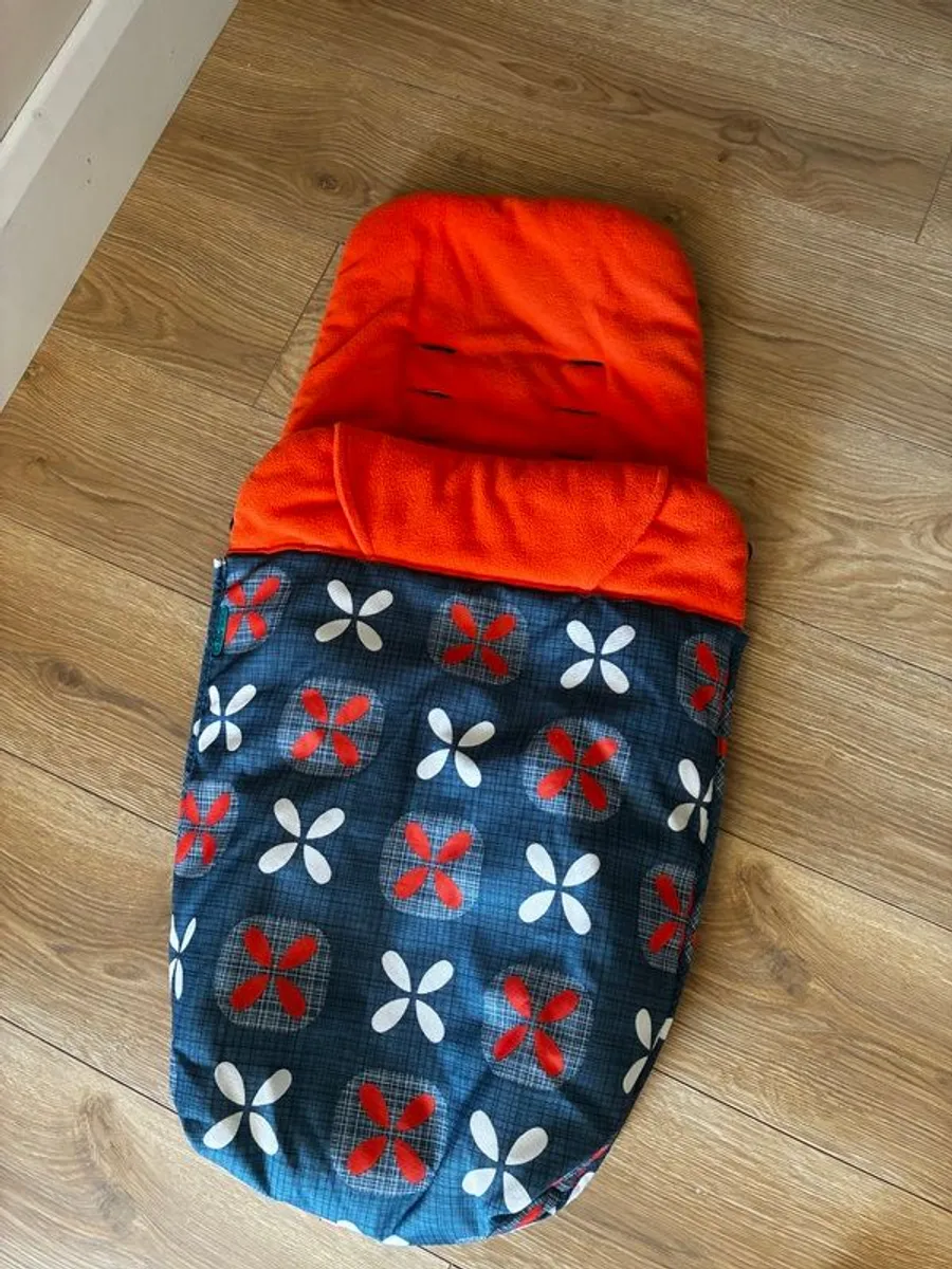 Cosatto Giggle Pram, Bassinet & Car Seat Travel System - Image 4