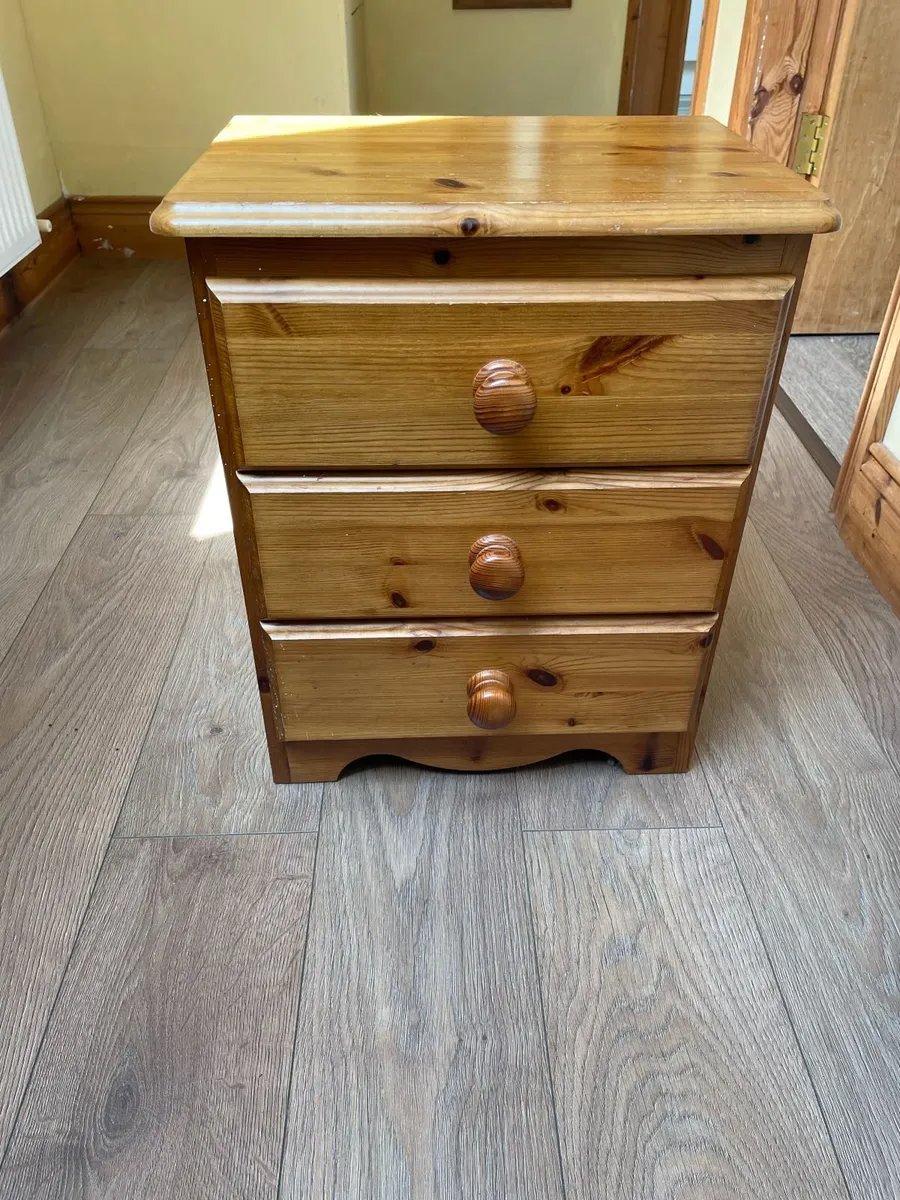 Pine Bedside Locker - Image 1