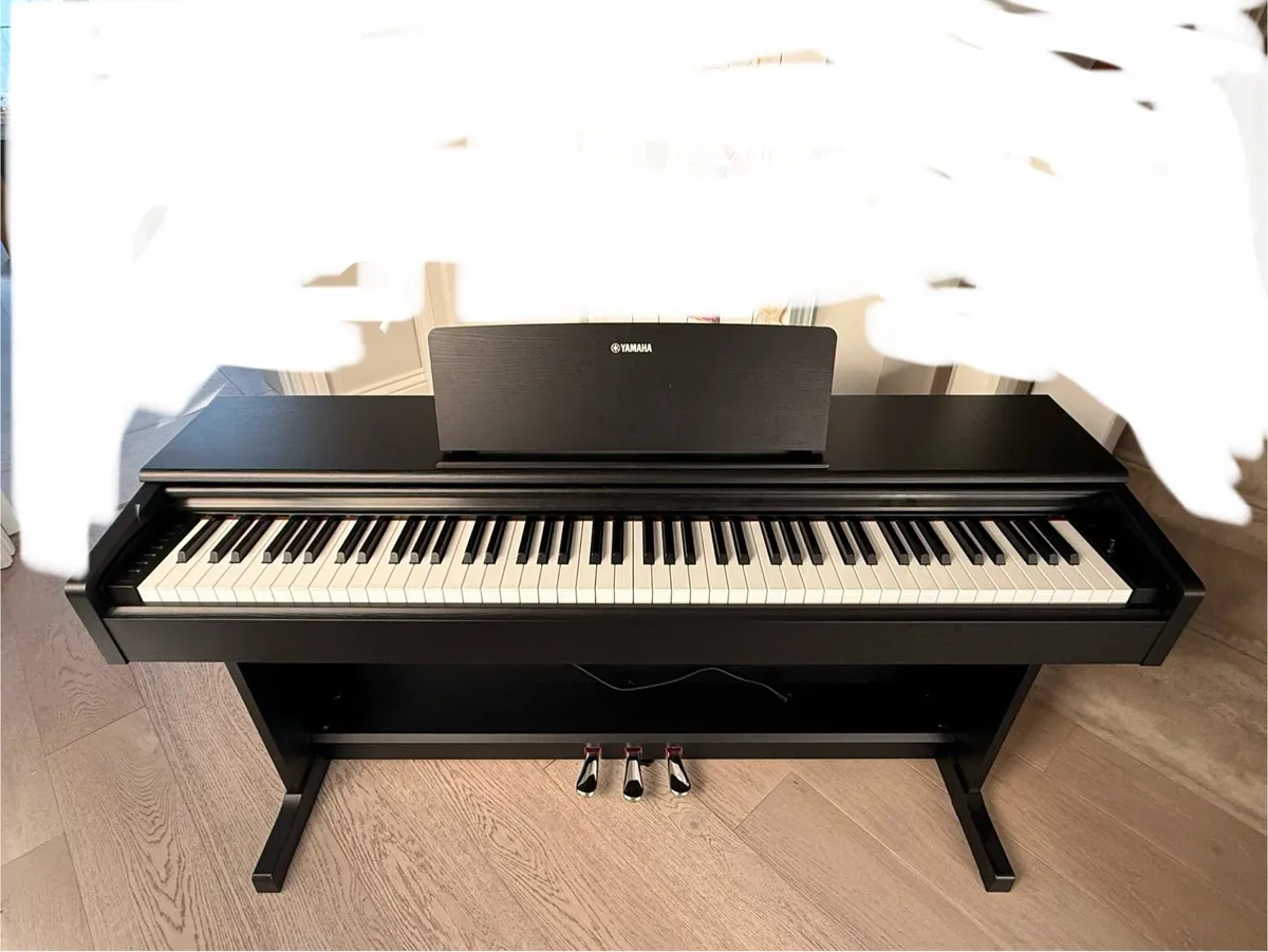 Yamaha Digital Piano YDP-145 - Image 1