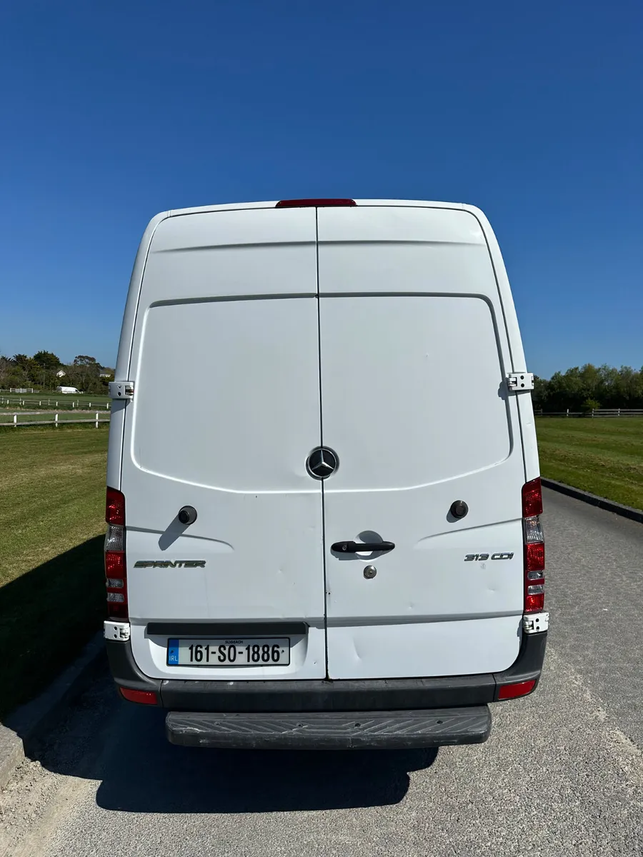 Mercedes-Benz Sprinter 2016 DOE 10/26 - Image 4
