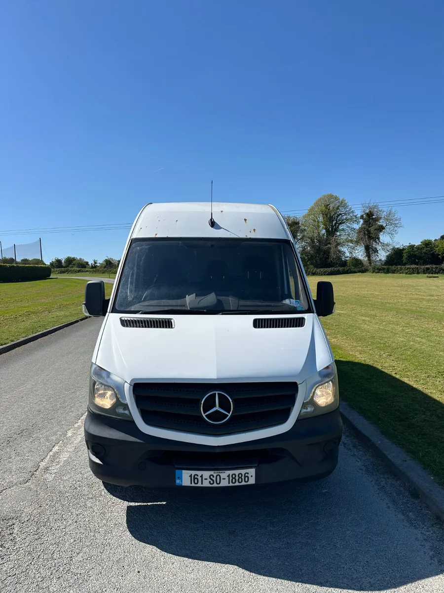 Mercedes-Benz Sprinter 2016 DOE 10/26 - Image 2
