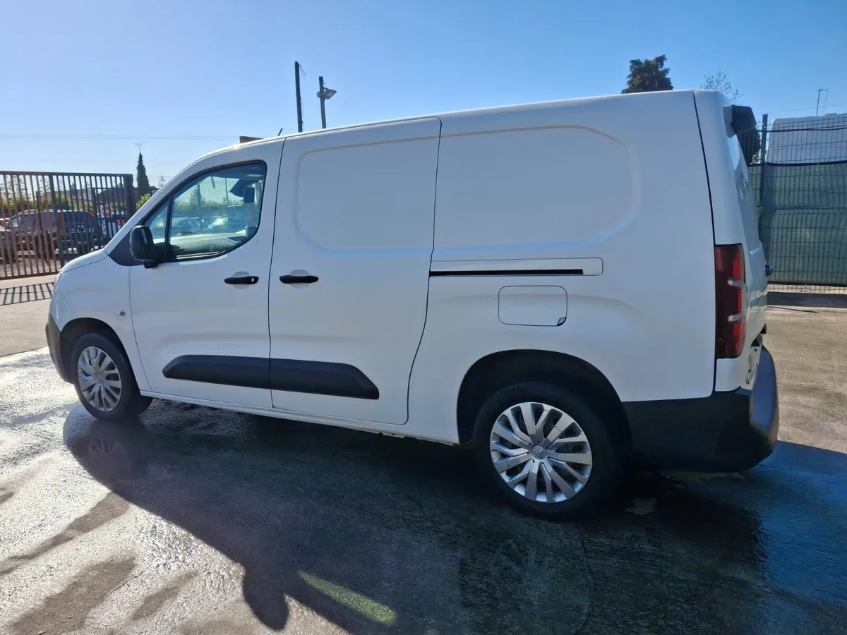 201 Peugeot Partner  Pro plus  LWB - Image 4