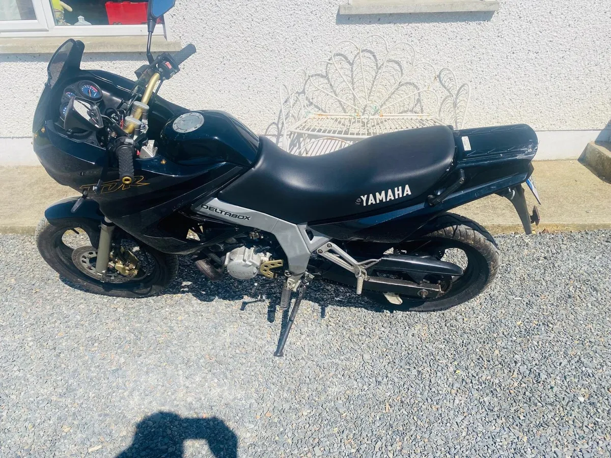 2002 yamaha tdr126 - Image 2