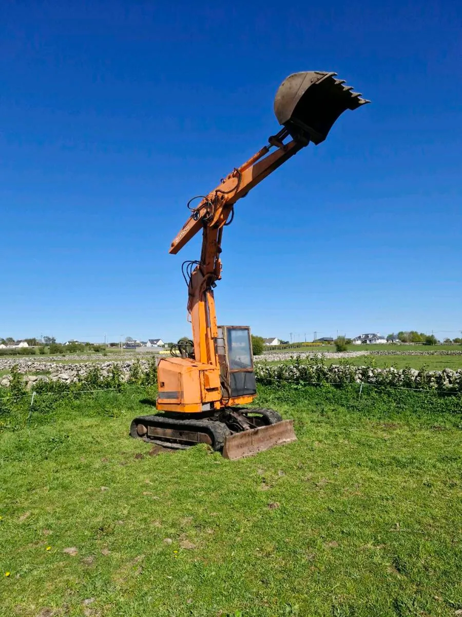 Hitachi 5 tone digger - Image 2