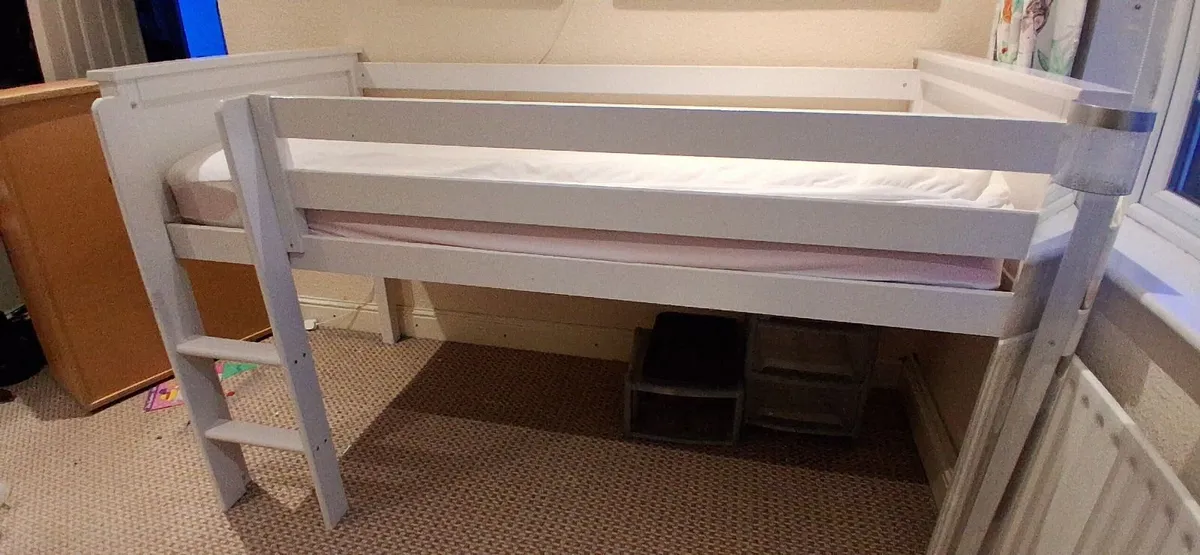Bunk bed - Image 2
