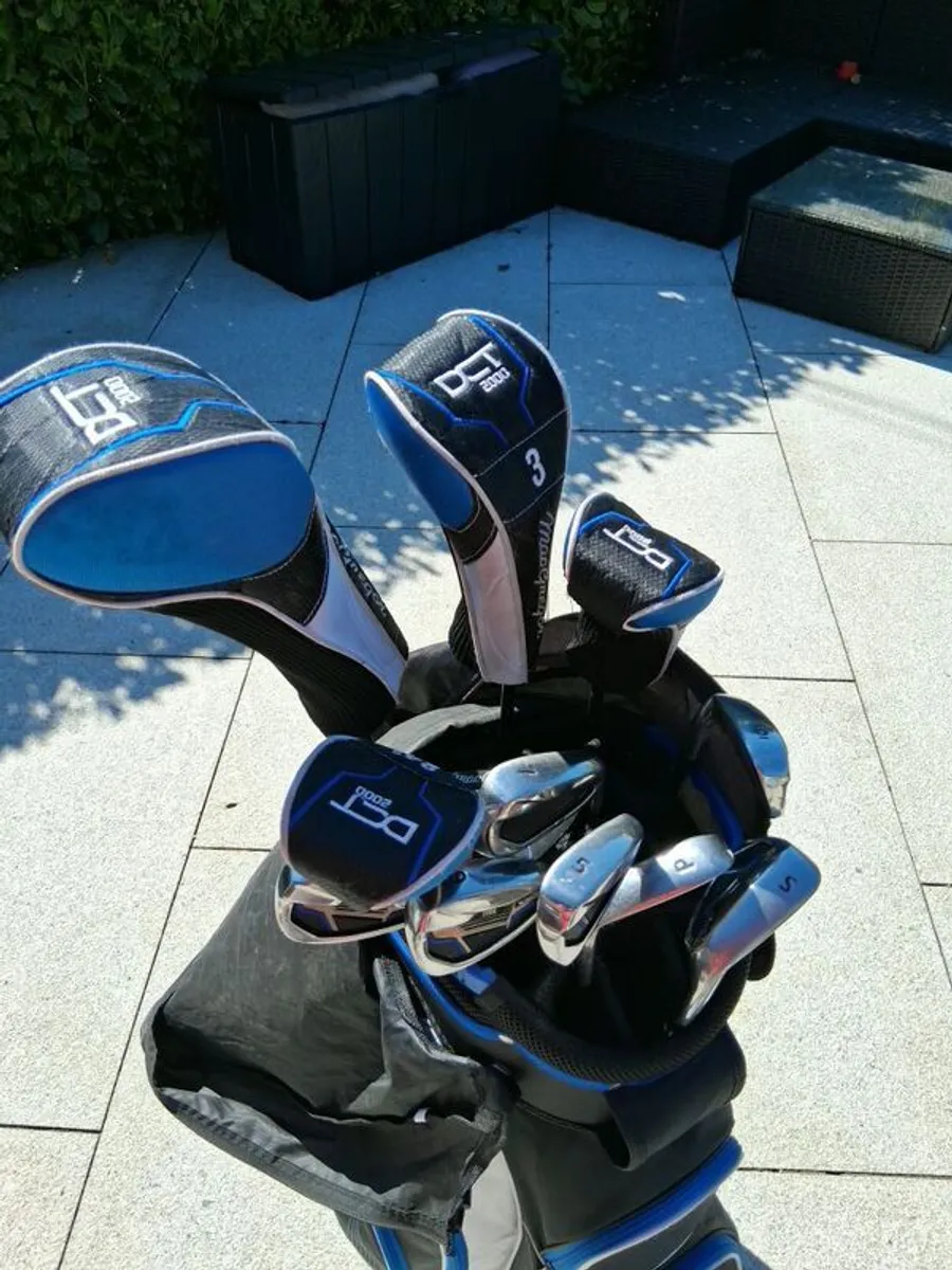 Golf Club Set - Image 1