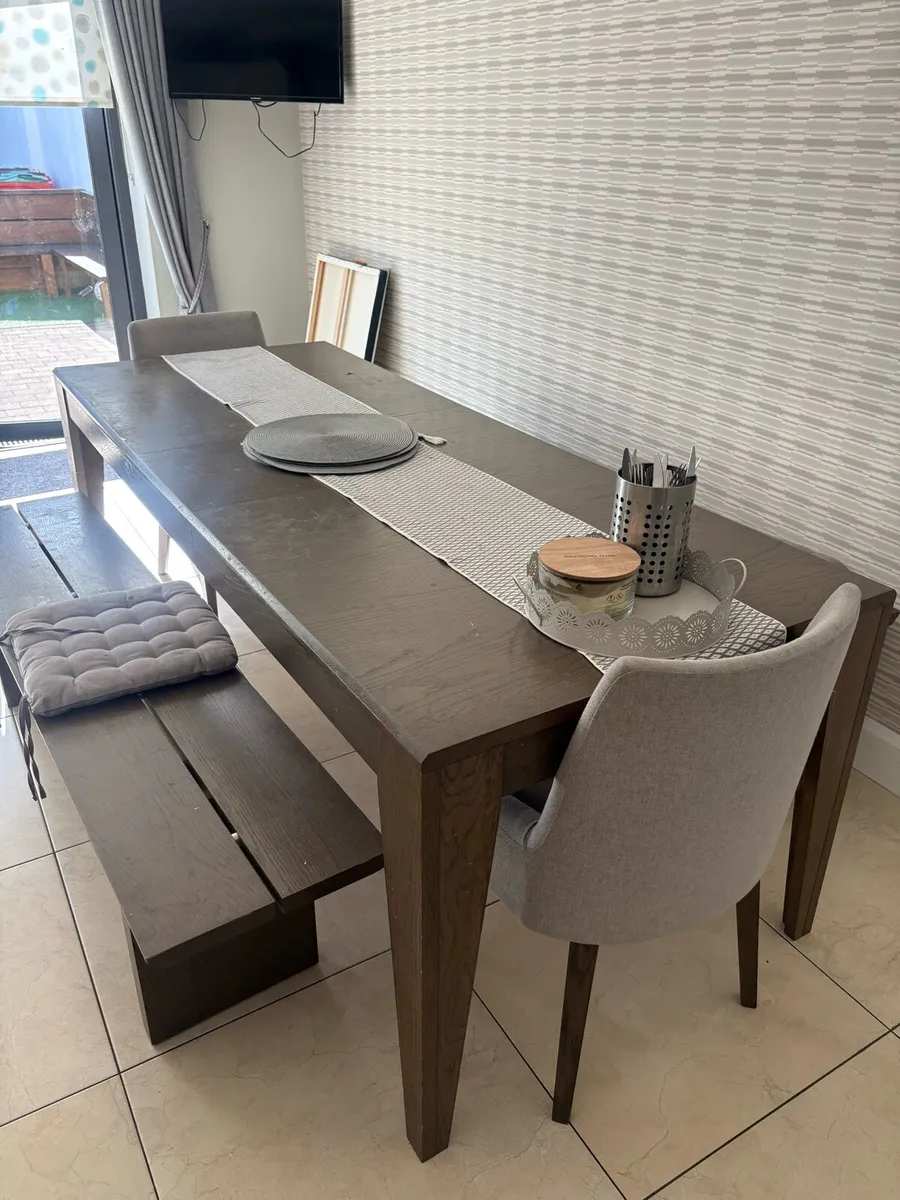 Kitchen table - Image 2