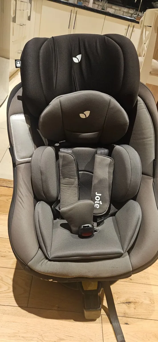 Joie 360 spin - Image 2