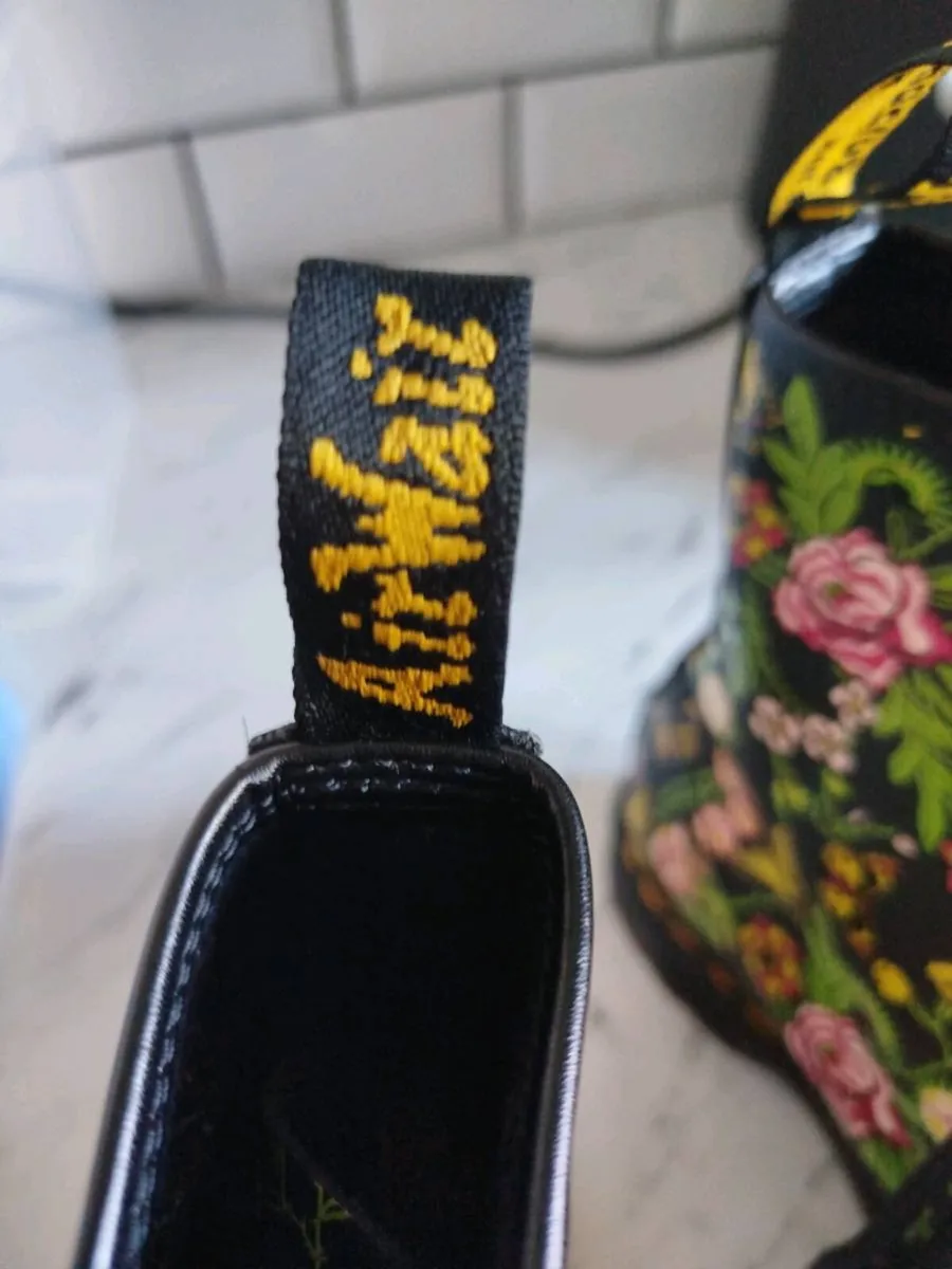 Doc Martens Air Wave Boots - Image 4