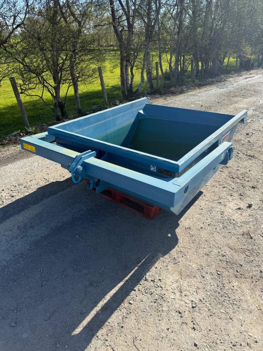 Conquip Boat Skip - Image 3
