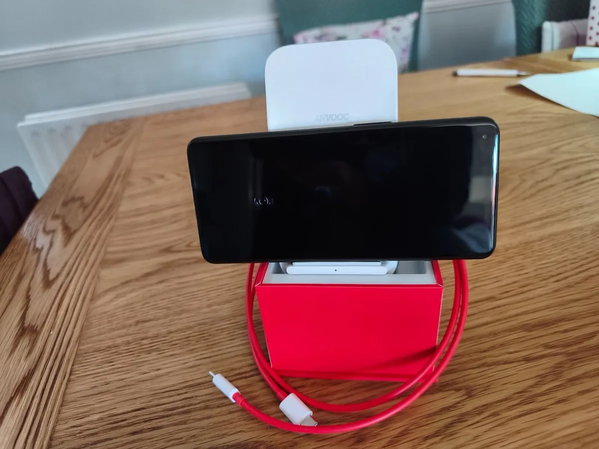 OnePlus Warp AIRVOOC  50 wireless charger - Image 2