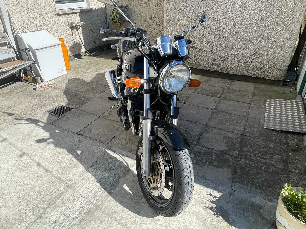 Motorcycle - Image 4