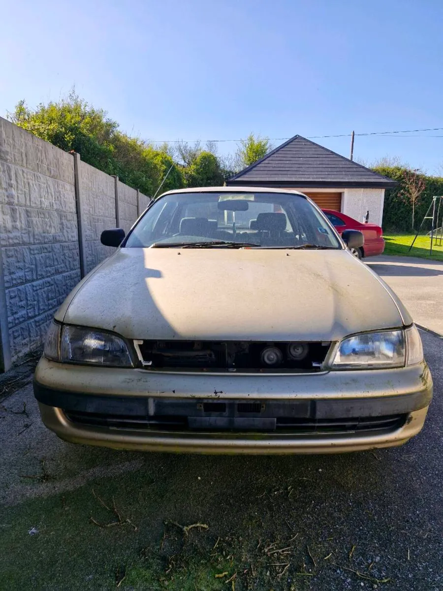 Toyota Carina E GLI - Image 2