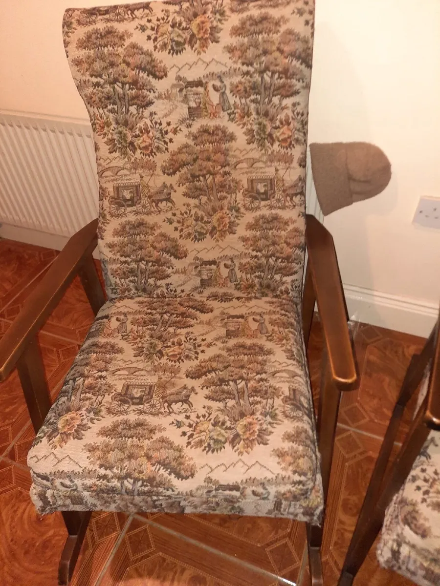 Pair of vintage rocking armchairs - Image 2