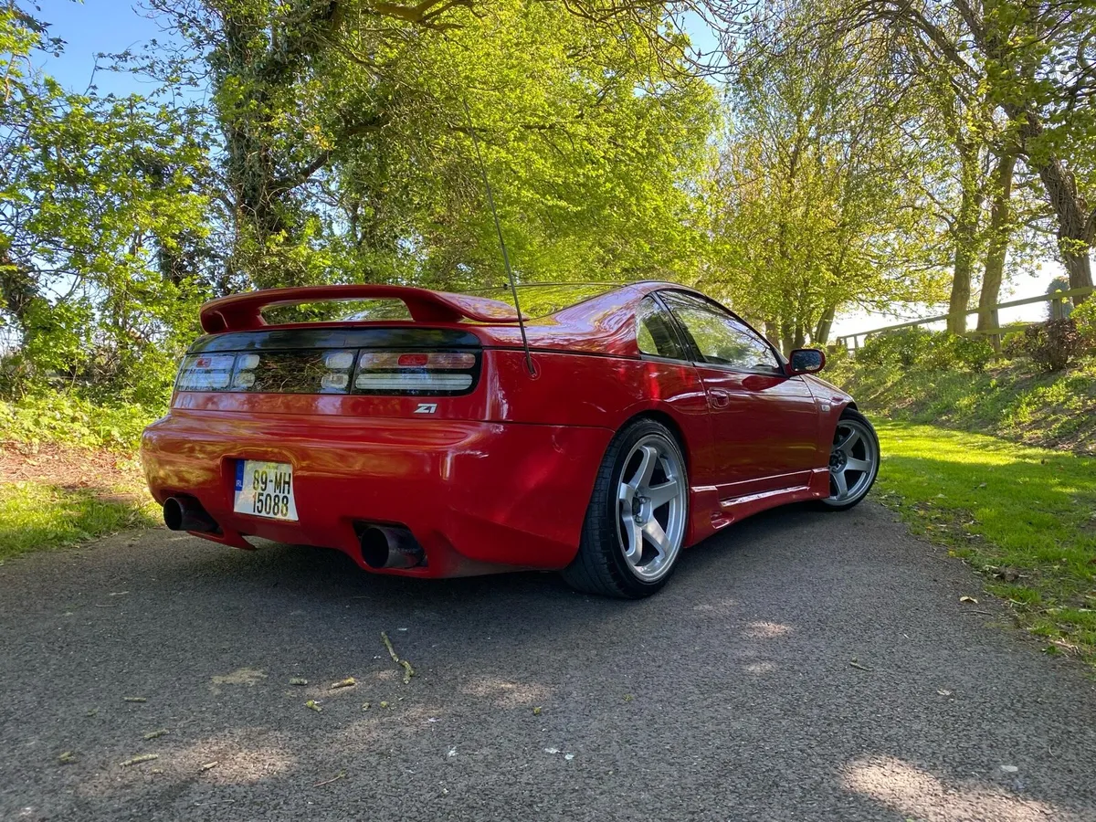 Nissan 300zx - Image 1