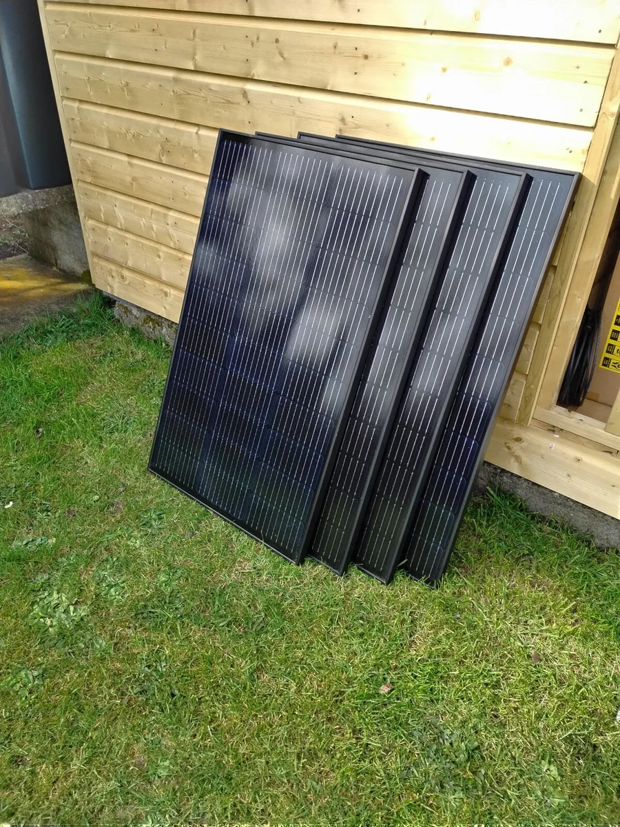 Ecoflow Solar Panel Bundle with Brackets €350 - Image 1